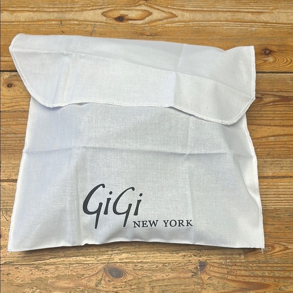 GiGi New York Royal Blue Crossbody Bag - Picture 7 of 7